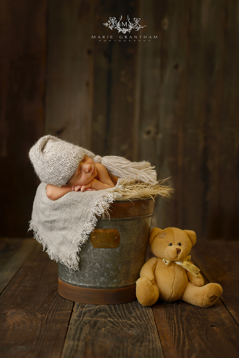 newborn photographer henderson