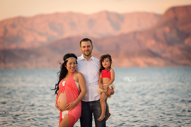 family maternity photos las vegas
