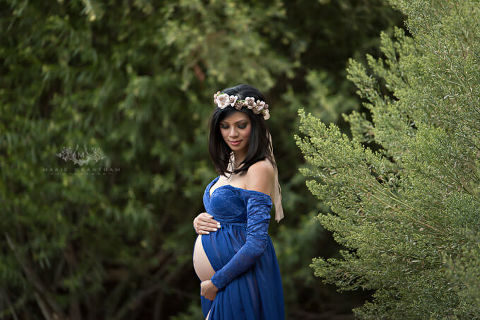marie grantham photography maternity photographer las vegas maternity photos navy maternity gown 