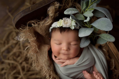Marie Grantham Photography newborn photographer las vegas newborn portraits 