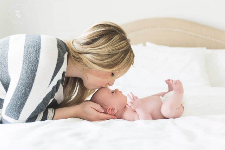 Lifestyle Newborn photographer Las Vegas marie grantham photography lifestyle baby photography