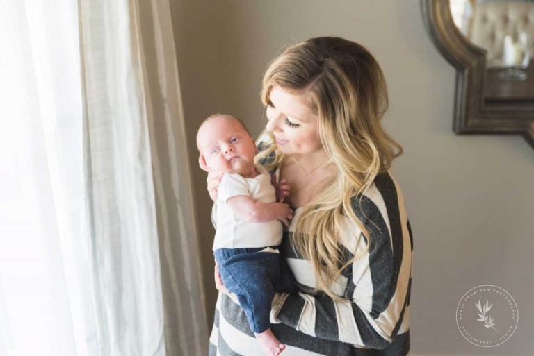 Lifestyle Newborn photographer Las Vegas marie grantham photography trendy baby photos