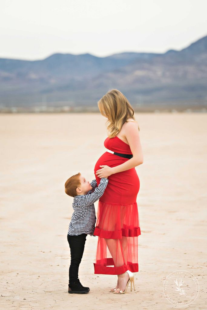 maternity photographer Las Vegas dry lake bed mother and son candids